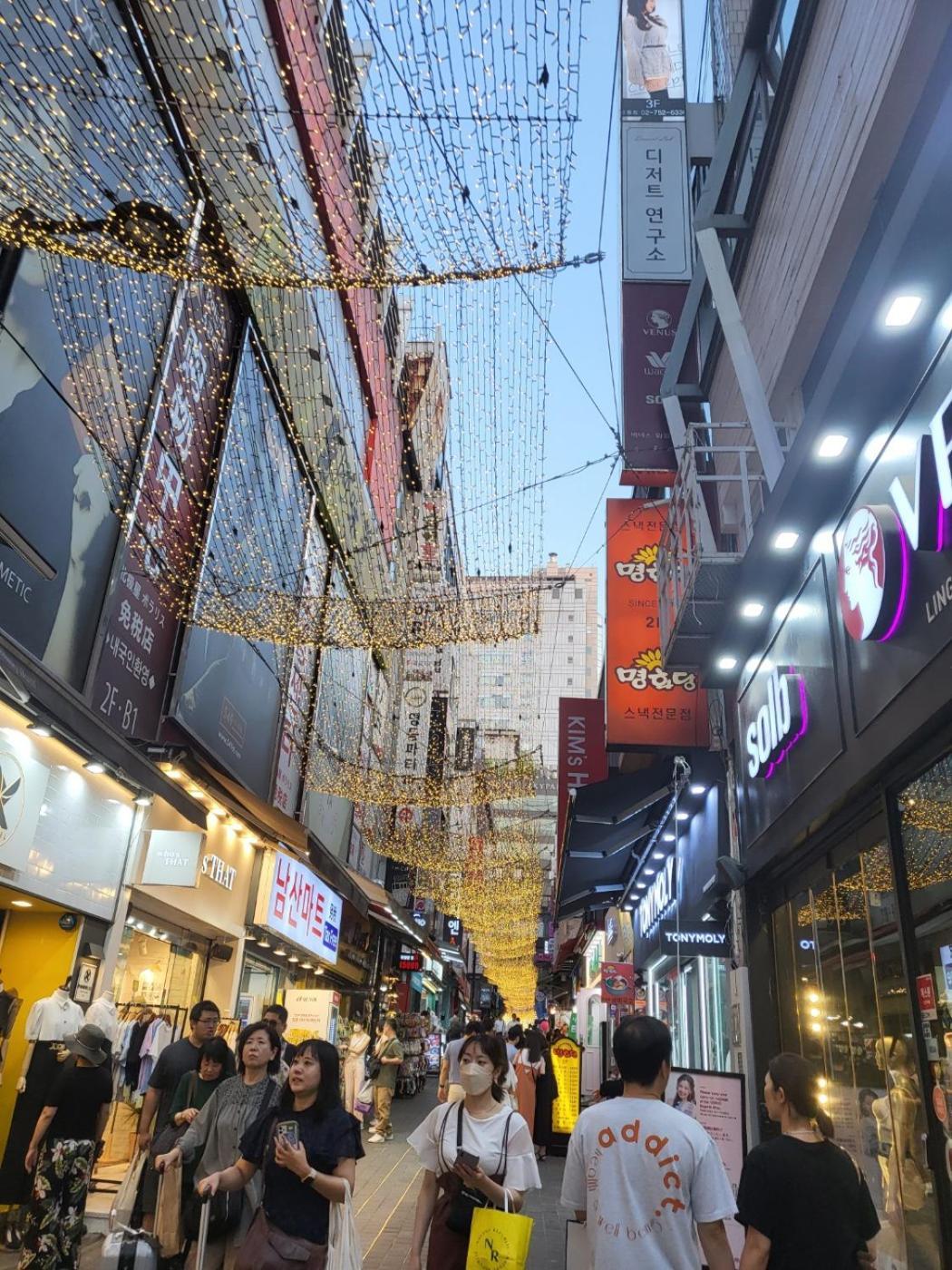 Philstay Myeongdong Metro Szöul Kültér fotó
